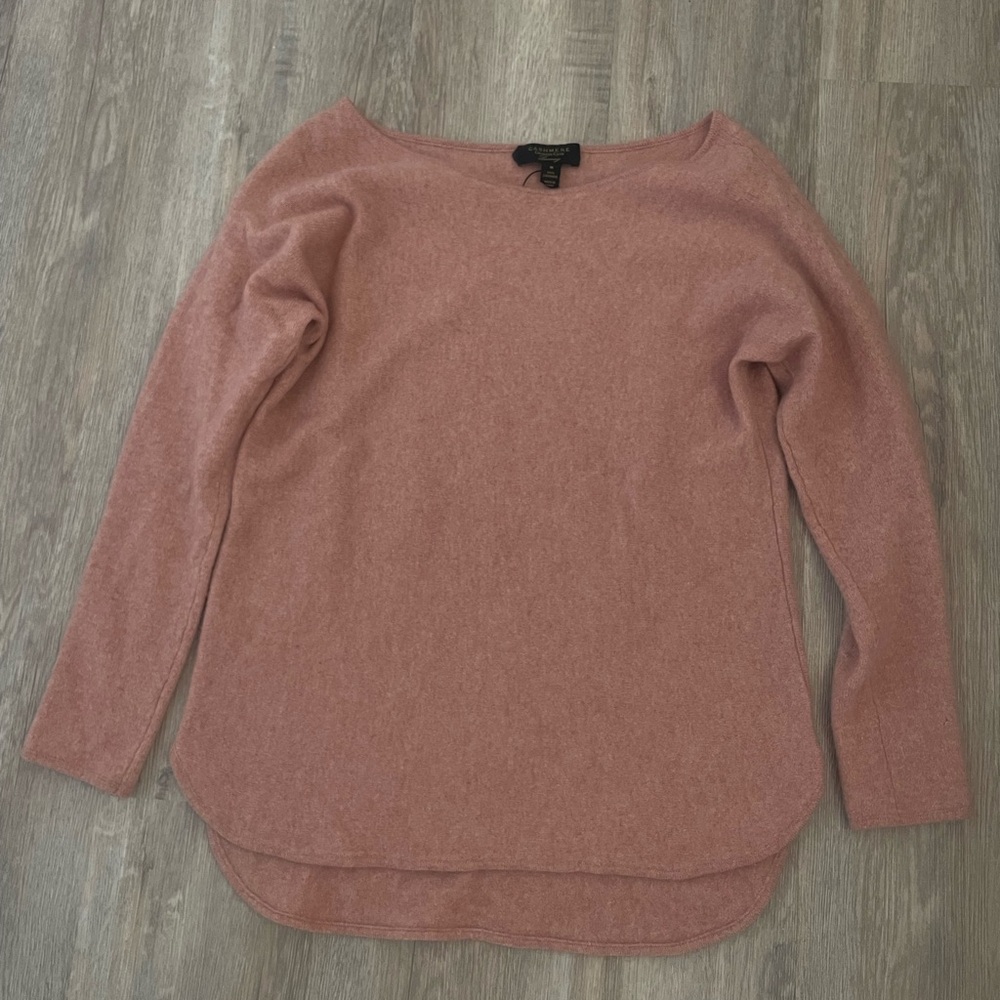 Cashmere sweater